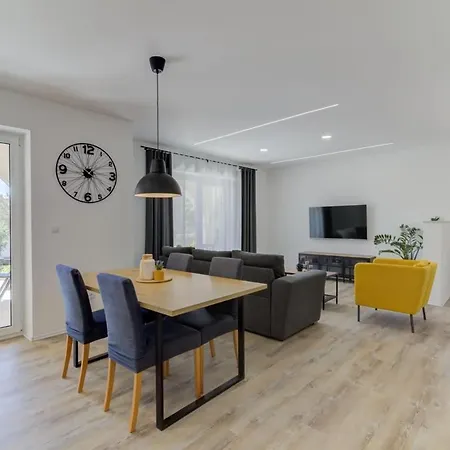 Lägenhet Nv Sun 23 By Aneo Travel