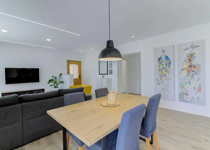 Nv Sun 23 By Aneo Travel Lägenhet Novi Vinodolski